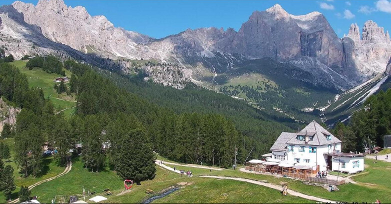Webcam Vigo di Fassa-Pera-Ciampedìe - Vigo - Roda de Vael -Dolomiti di Fassa