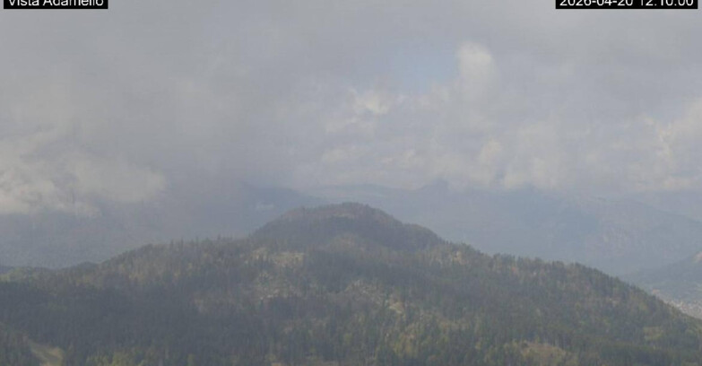 Webcam Лавароне  - View on Ghiacciaio Adamello