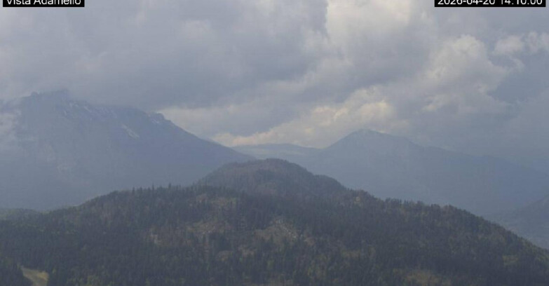 Webcam Лавароне  - View on Ghiacciaio Adamello