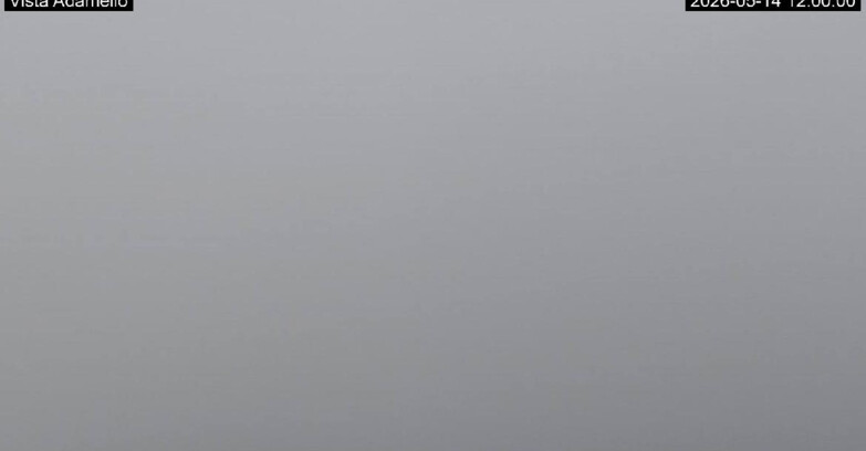 Webcam Ski Area Lavarone  - View on Ghiacciaio Adamello 