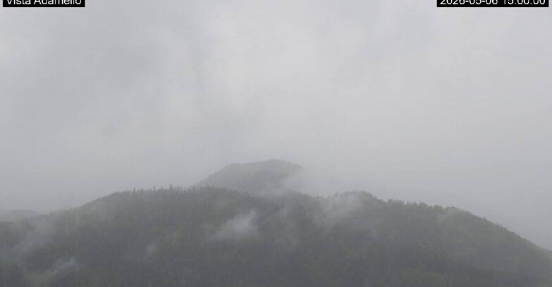Webcam Lavarone Skigegiet - View on Ghiacciaio Adamello