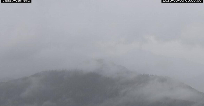 Webcam Lavarone Skigegiet - View on Ghiacciaio Adamello