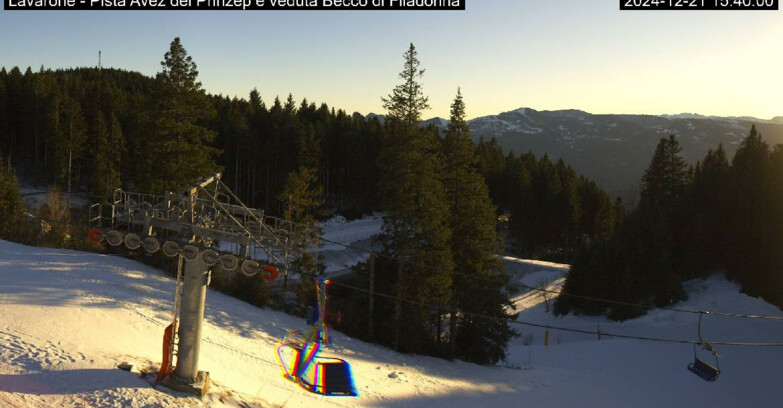 Webcam Ski Area Lavarone  - Pista Avez- seggiovia Lagh.