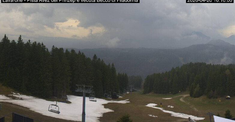 Webcam Лавароне  - Pista Avez- seggiovia Lagh.