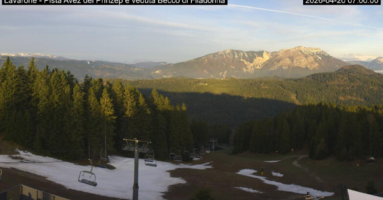 Webcam Лавароне  - Pista Avez- seggiovia Lagh.