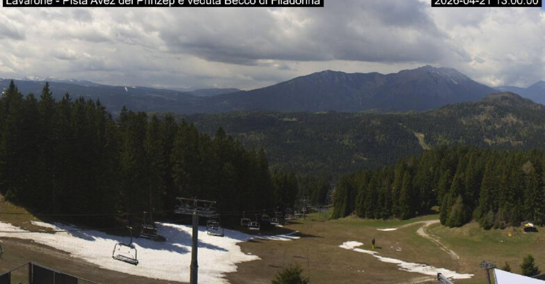 Webcam Ski area Lavarone - Pista Avez- seggiovia Lagh.