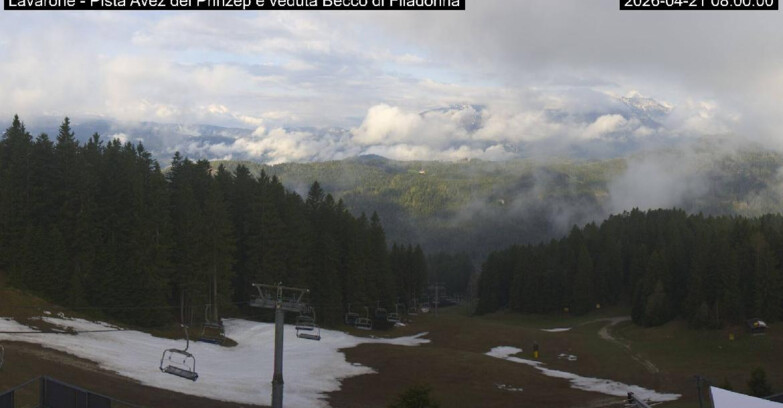 Webcam Ski area Lavarone - Pista Avez- seggiovia Lagh.