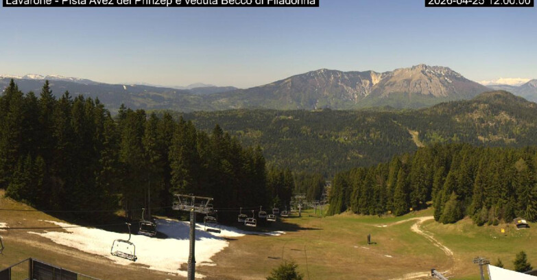 Webcam Lavarone - Pista Avez- seggiovia Lagh.