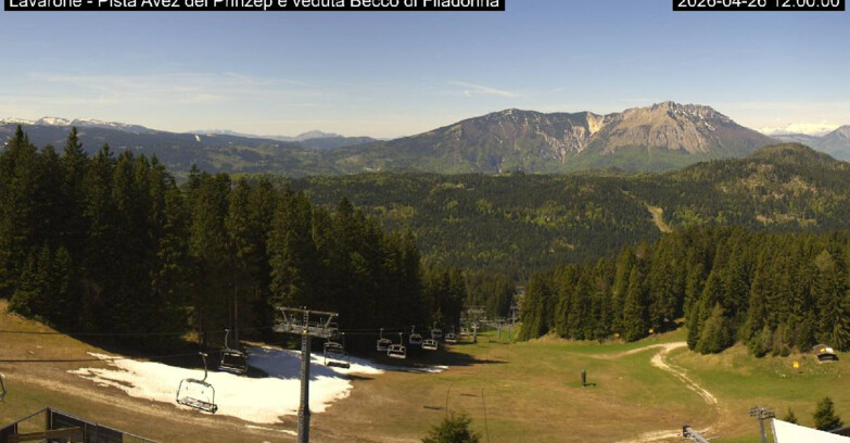 Webcam Lavarone Skigegiet - Pista Avez- seggiovia Lagh.