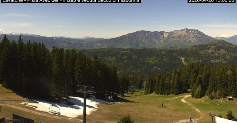 Webcam Lavarone Skigegiet - Pista Avez- seggiovia Lagh.