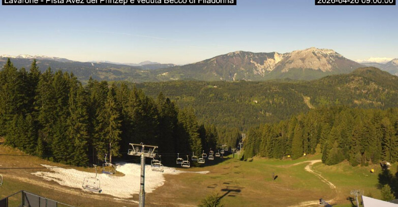 Webcam Lavarone Skigegiet - Pista Avez- seggiovia Lagh.