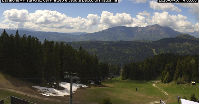 Webcam Lavarone - Pista Avez- seggiovia Lagh.