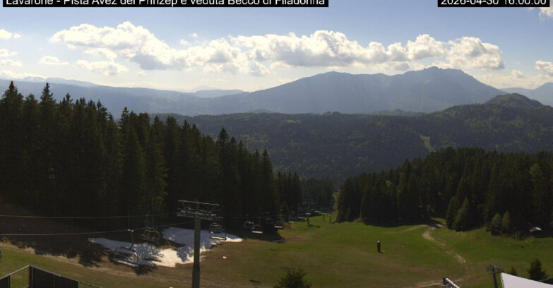 Webcam Lavarone - Pista Avez- seggiovia Lagh.