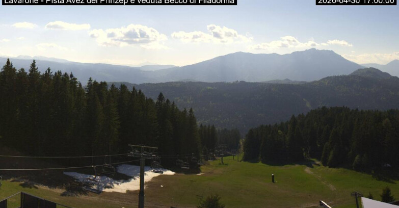 Webcam Lavarone - Pista Avez- seggiovia Lagh.