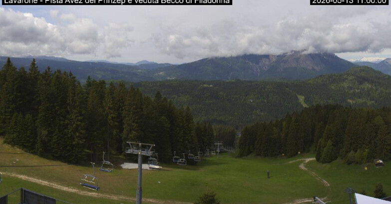 Webcam Ski area Lavarone - Pista Avez- seggiovia Lagh.