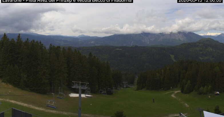 Webcam Ski area Lavarone - Pista Avez- seggiovia Lagh.