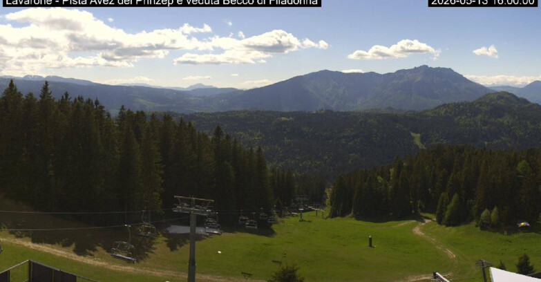 Webcam Ski area Lavarone - Pista Avez- seggiovia Lagh.