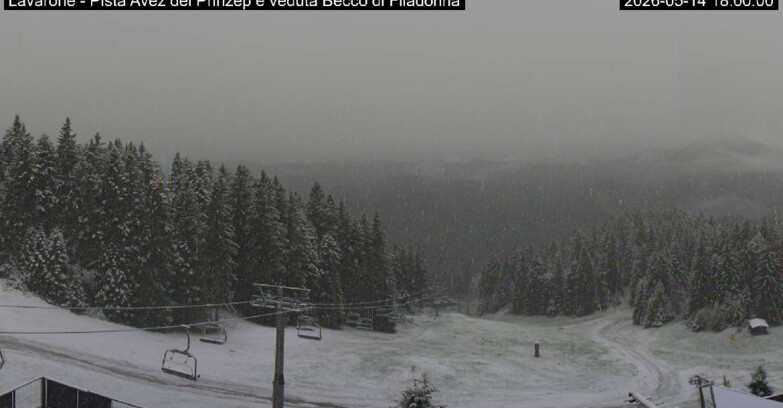 Webcam Ski Area Lavarone  - Pista Avez- seggiovia Lagh.