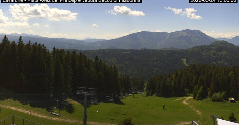 Webcam Lavarone - Pista Avez- seggiovia Lagh.