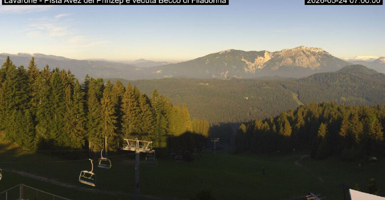 Webcam Lavarone - Pista Avez- seggiovia Lagh.