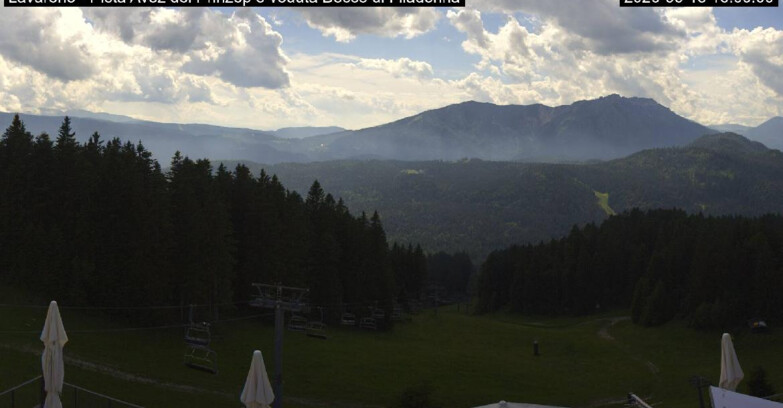 Webcam Lavarone - Pista Avez- seggiovia Lagh.