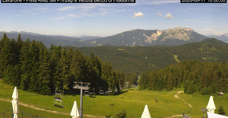 Webcam Lavarone Skigegiet - Pista Avez- seggiovia Lagh.