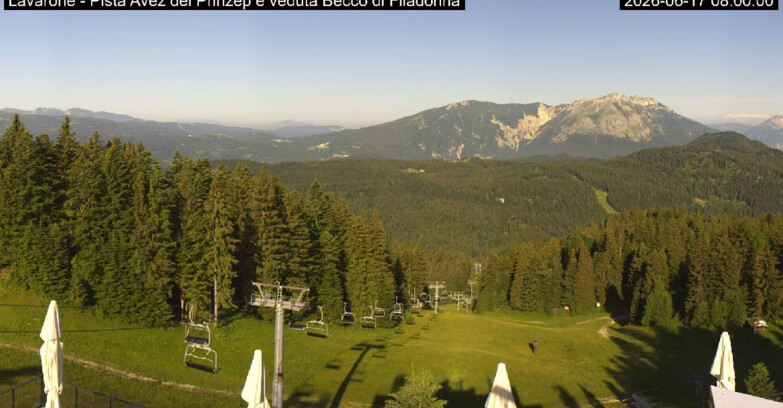 Webcam Lavarone Skigegiet - Pista Avez- seggiovia Lagh.
