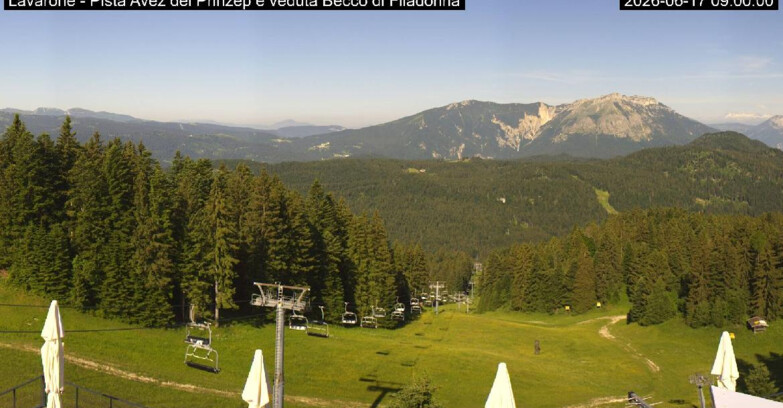 Webcam Lavarone Skigegiet - Pista Avez- seggiovia Lagh.