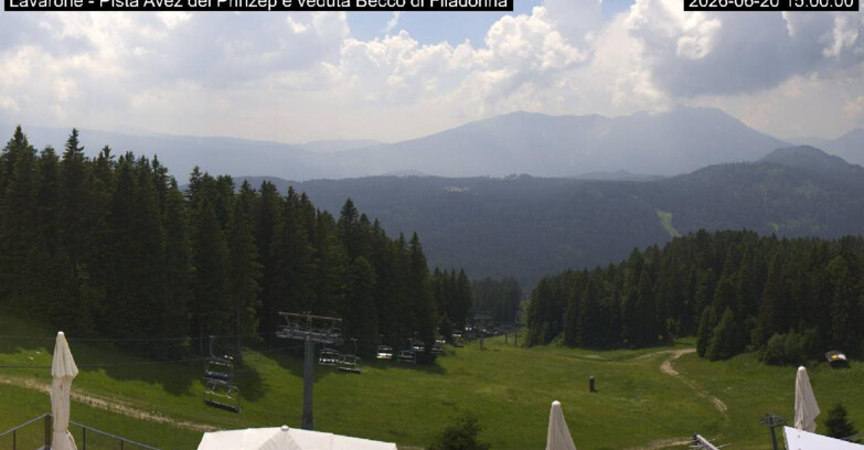 Webcam Lavarone - Pista Avez- seggiovia Lagh.