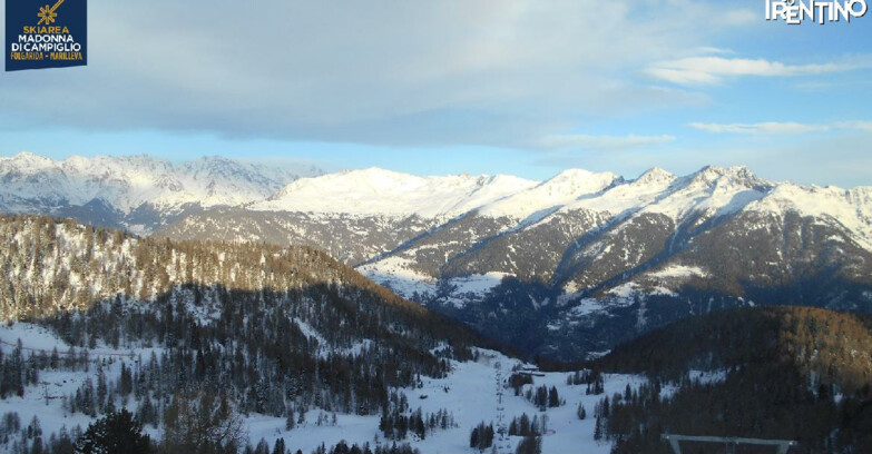 Webcam Ski area Campiglio Dolomiti di Brenta Val di Sole Val Rendena - Nuova Seggiovia Vigo