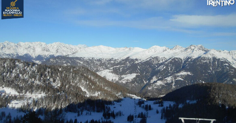 Webcam Ski area Campiglio Dolomiti di Brenta Val di Sole Val Rendena - Nuova Seggiovia Vigo