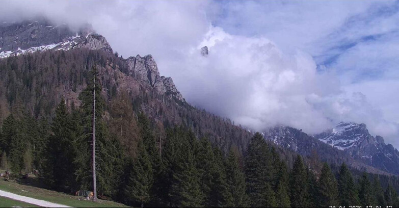 Webcam San Martino di Castrozza - Passo Rolle - Le Pale di San Martino