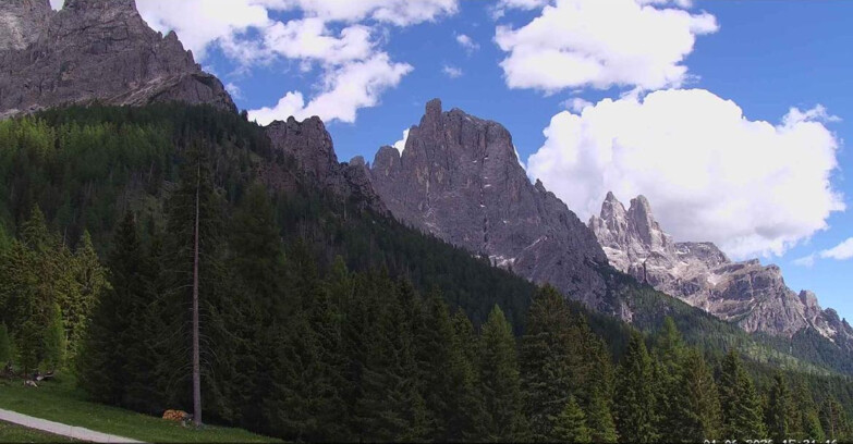 Webcam San Martino di Castrozza - Passo Rolle - Le Pale di San Martino