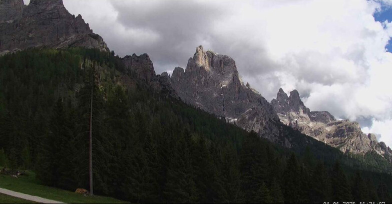 Webcam San Martino di Castrozza - Passo Rolle - Le Pale di San Martino