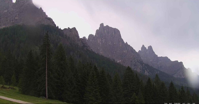 Webcam San Martino di Castrozza - Passo Rolle - Le Pale di San Martino