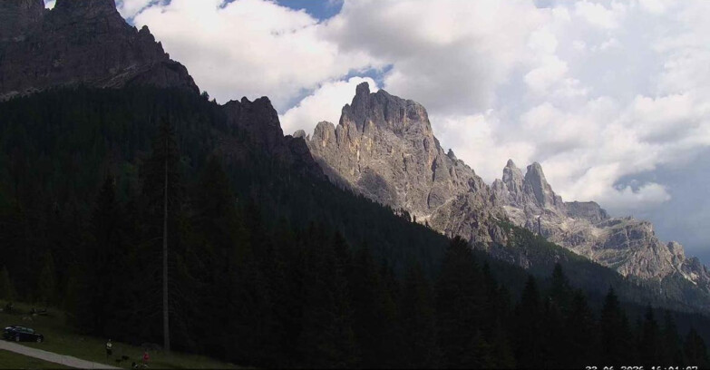Webcam San Martino di Castrozza - Passo Rolle - Le Pale di San Martino