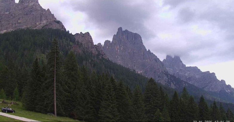 Webcam San Martino di Castrozza - Passo Rolle - Le Pale di San Martino