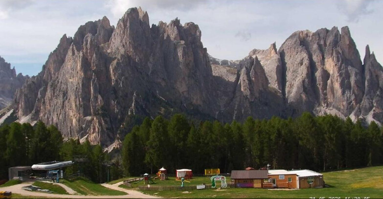 Webcam Vigo di Fassa-Pera-Ciampedìe - Vigo - Ciampedie - Baby Park