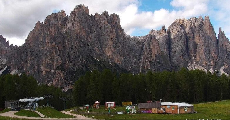 Webcam Vigo di Fassa-Pera-Ciampedìe - Vigo - Ciampedie - Baby Park