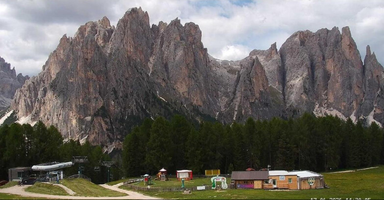 Webcam Vigo di Fassa-Pera-Ciampedìe - Vigo - Ciampedie - Baby Park