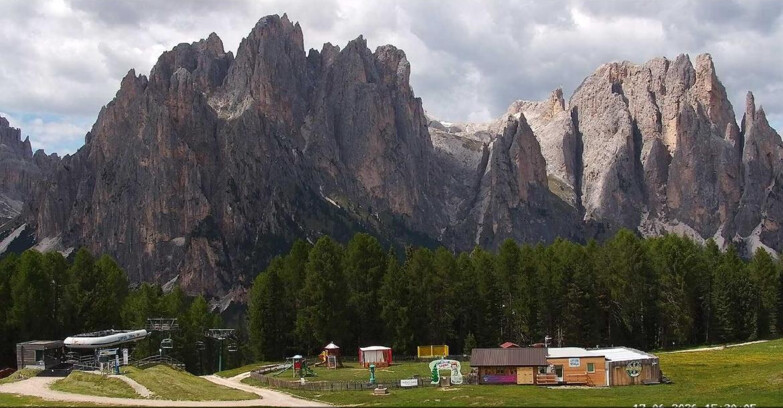 Webcam Vigo di Fassa-Pera-Ciampedìe - Vigo - Ciampedie - Baby Park