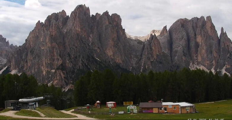 Webcam Vigo di Fassa-Pera-Ciampedìe - Vigo - Ciampedie - Baby Park