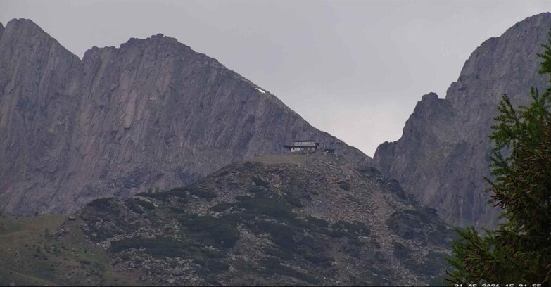 Webcam San Martino di Castrozza - Passo Rolle  - Punta Ces 