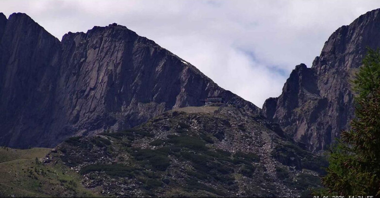 Webcam San Martino di Castrozza - Passo Rolle - Punta Ces 
