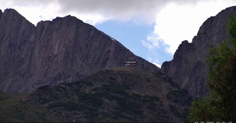 Webcam San Martino di Castrozza - Passo Rolle - Punta Ces 