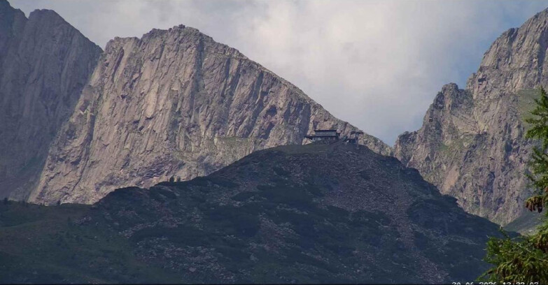 Webcam San Martino di Castrozza - Passo Rolle  - Punta Ces 