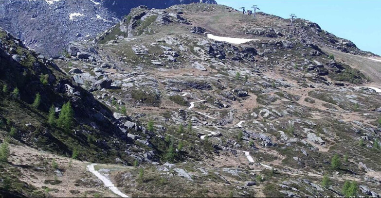 Webcam San Martino di Castrozza - Passo Rolle  - Sentiero delle Marmotte