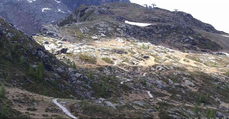 Webcam San Martino di Castrozza - Passo Rolle  - Sentiero delle Marmotte