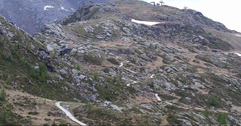 Webcam San Martino di Castrozza - Passo Rolle  - Sentiero delle Marmotte