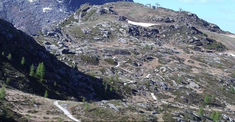 Webcam San Martino di Castrozza - Passo Rolle  - Sentiero delle Marmotte